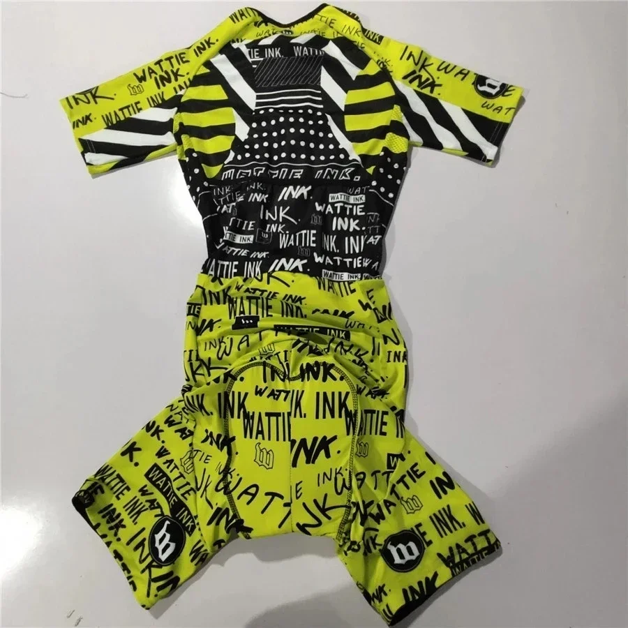 بدلة ركوب الدراجات للرجال من و - مراجعة Triathlon Cycling Kit وسعره