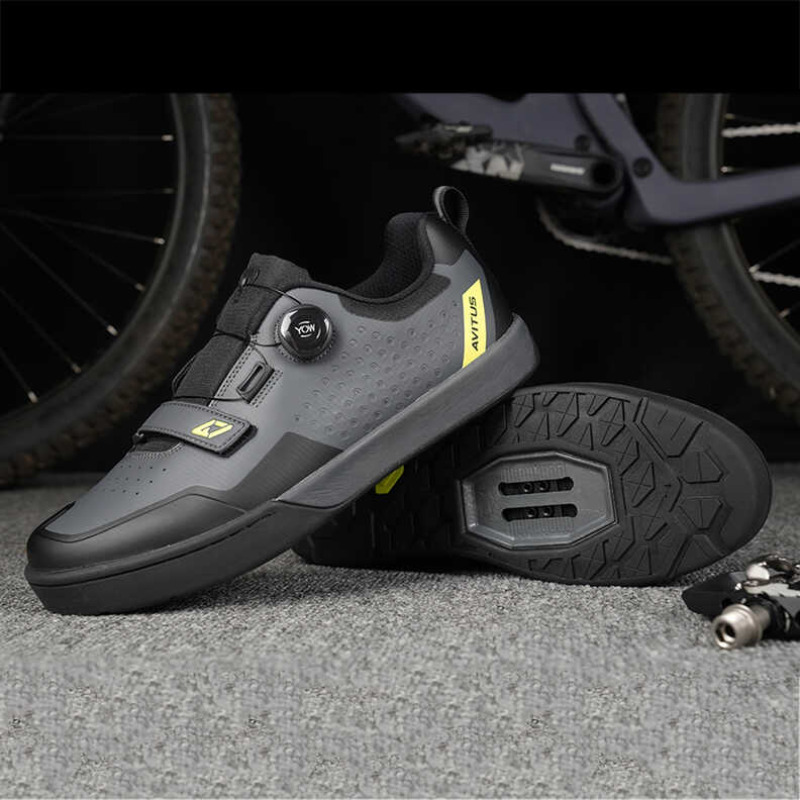 حذاء رجالي AVITUS مع 2-Bolt SP - مراجعة Cycling Shoe Insoles وسعره